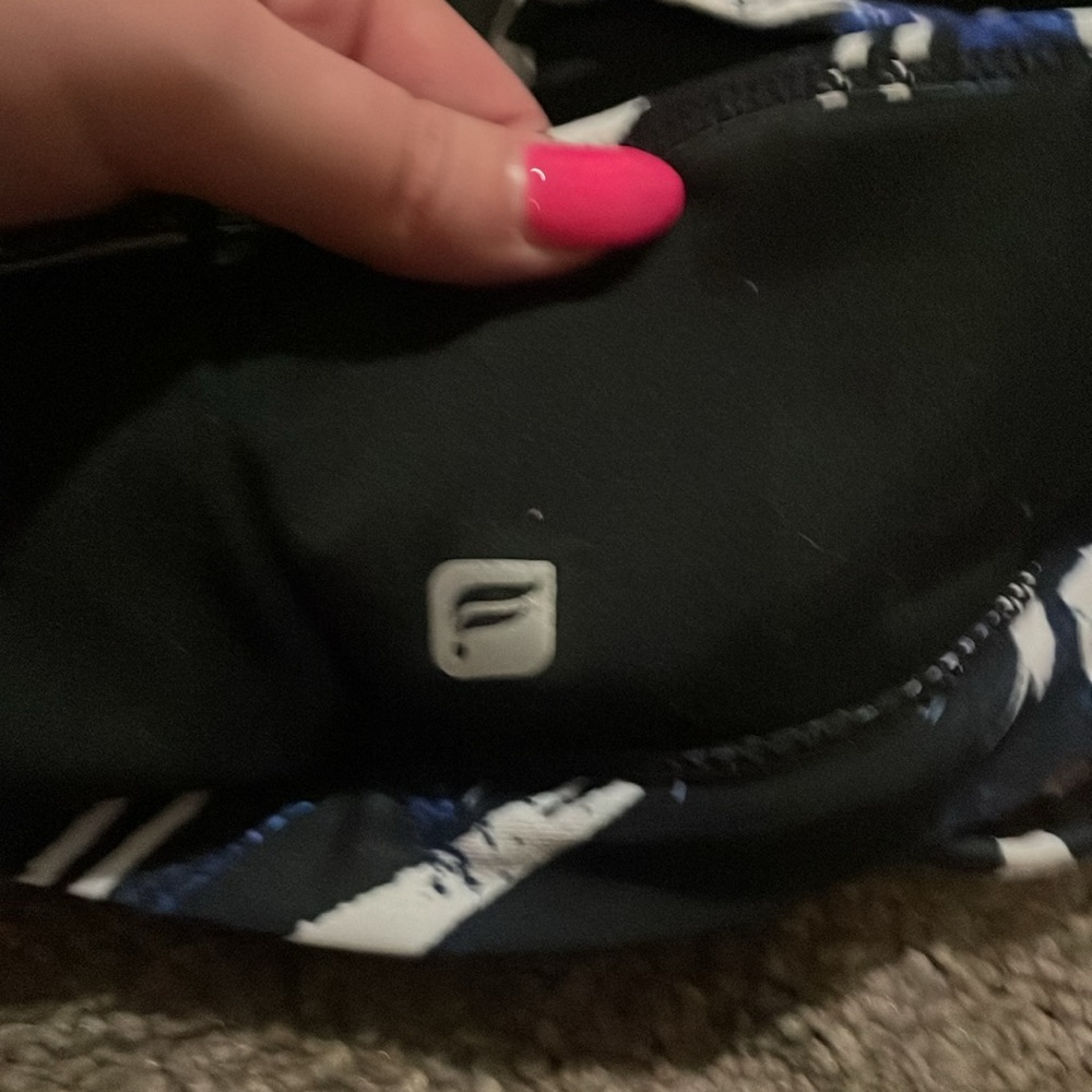 fabletics workout set bra and leggings - Picture 2 of 7